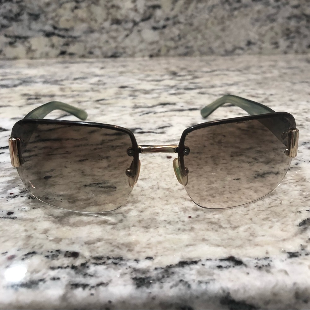Kate Spade Shay sunglasses with case